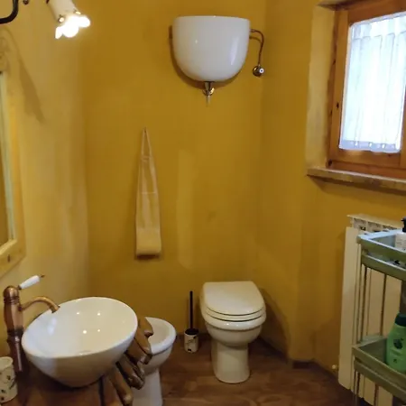 Il Sentiero Nel Bosco 3* Foligno