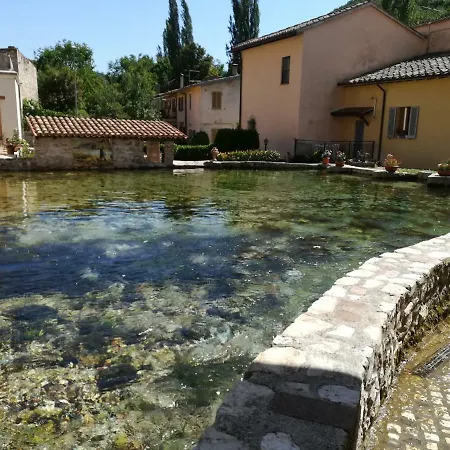 Il Sentiero Nel Bosco Foligno