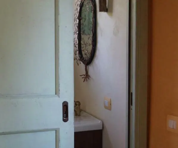 Bed & Breakfast Il Sentiero Nel Bosco 3*