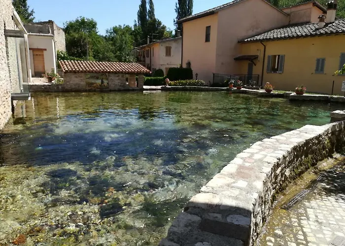 Il Sentiero Nel Bosco Foligno